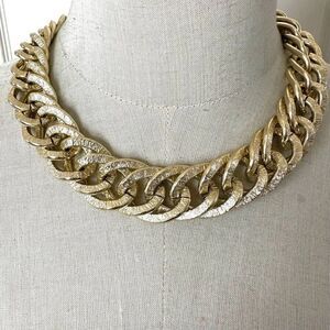 Gold tone link necklace